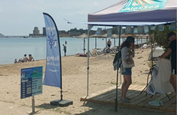 methoni boat tours tickets stand